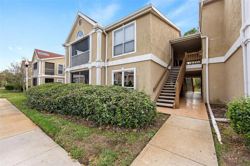 9481 HIGHLAND OAK DRIVE # 1709, TAMPA, FL 33647