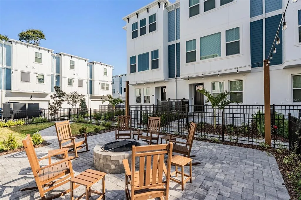 6605 N NEBRASKA AVENUE # 28, TAMPA, FL 33604