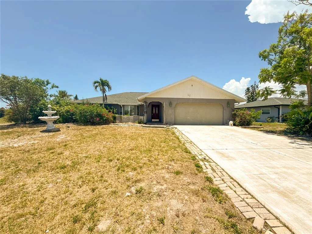 132 MARK TWAIN LANE, ROTONDA WEST, FL 33947