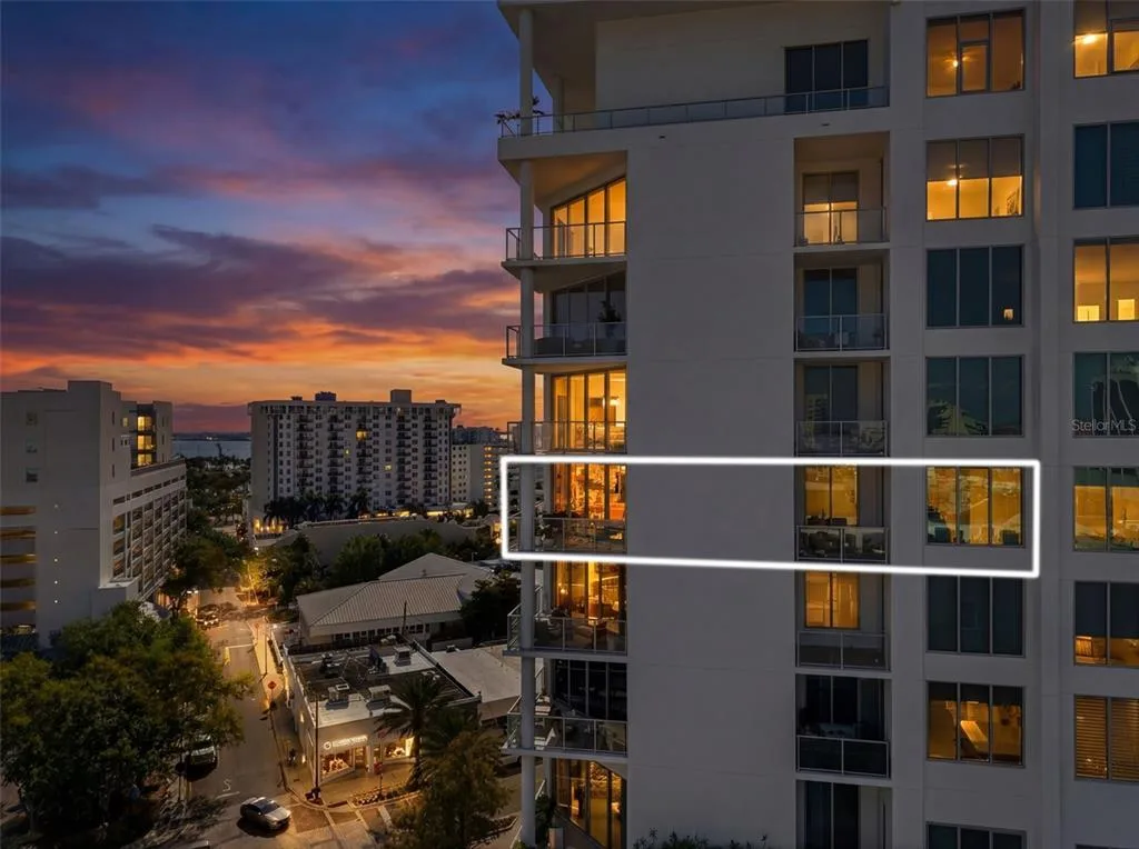 111 S PINEAPPLE AVENUE # 806, SARASOTA, FL 34236