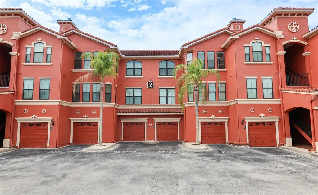 2731 VIA CAPRI # 937, CLEARWATER, FL 33764