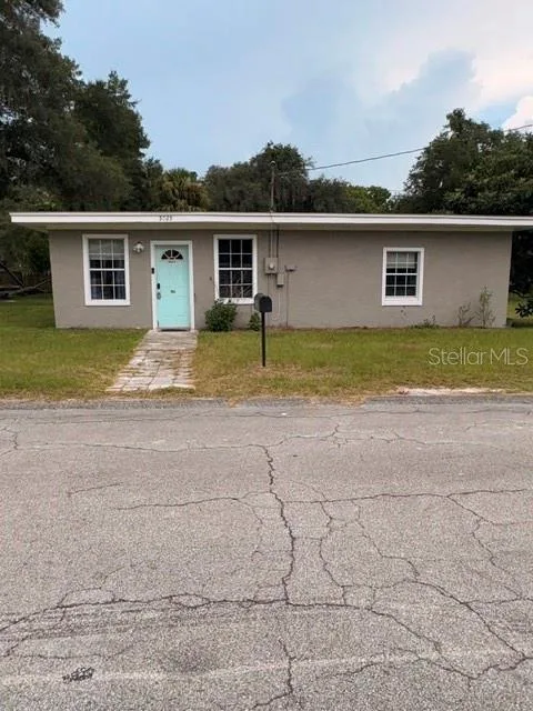 5025 PENVAN AVENUE, DE LEON SPRINGS, FL 32130