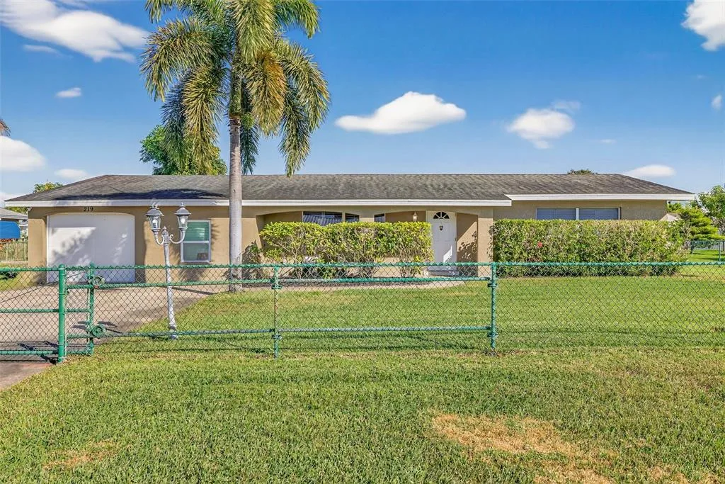 219 RICHMOND AVENUE S, LEHIGH ACRES, FL 33936