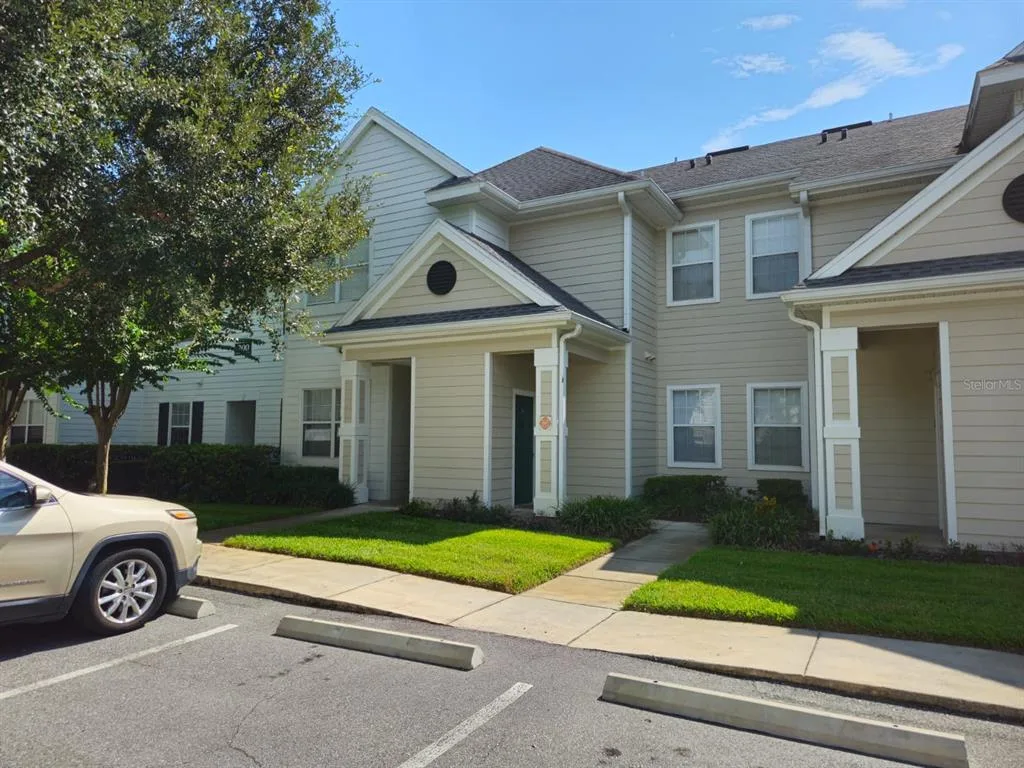 200 SOUTHERN PECAN CIRCLE # 203, WINTER GARDEN, FL 34787