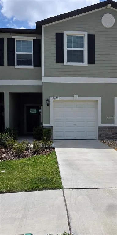 36352 WELL HILL WAY, ZEPHYRHILLS, FL 33541