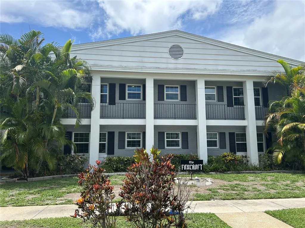 300 35TH AVENUE N # F8, ST PETERSBURG, FL 33704