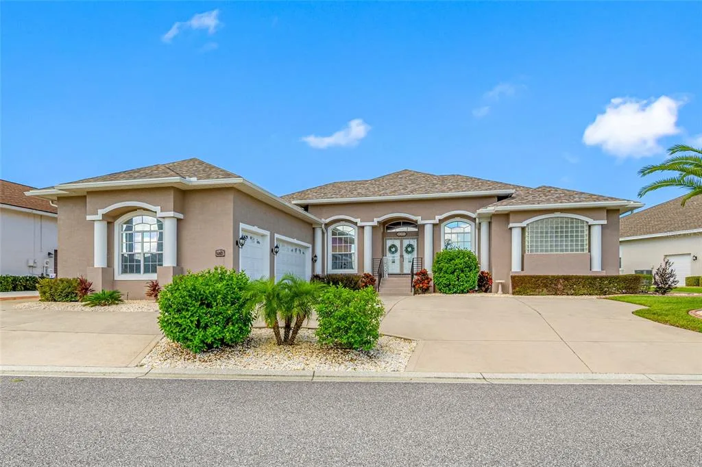 6750 HUNTINGTON HILLS BOULEVARD, LAKELAND, FL 33810