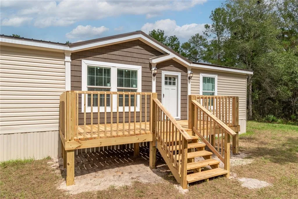10865 NE 220TH STREET, FORT MC COY, FL 32134