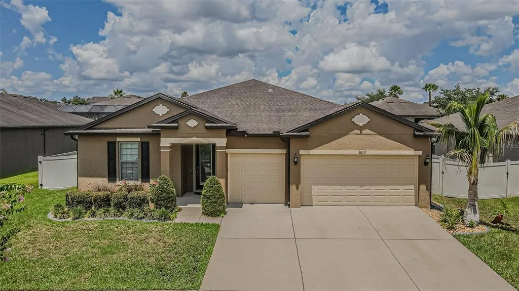 1507 WINDY GAP PLACE, VALRICO, FL 33594