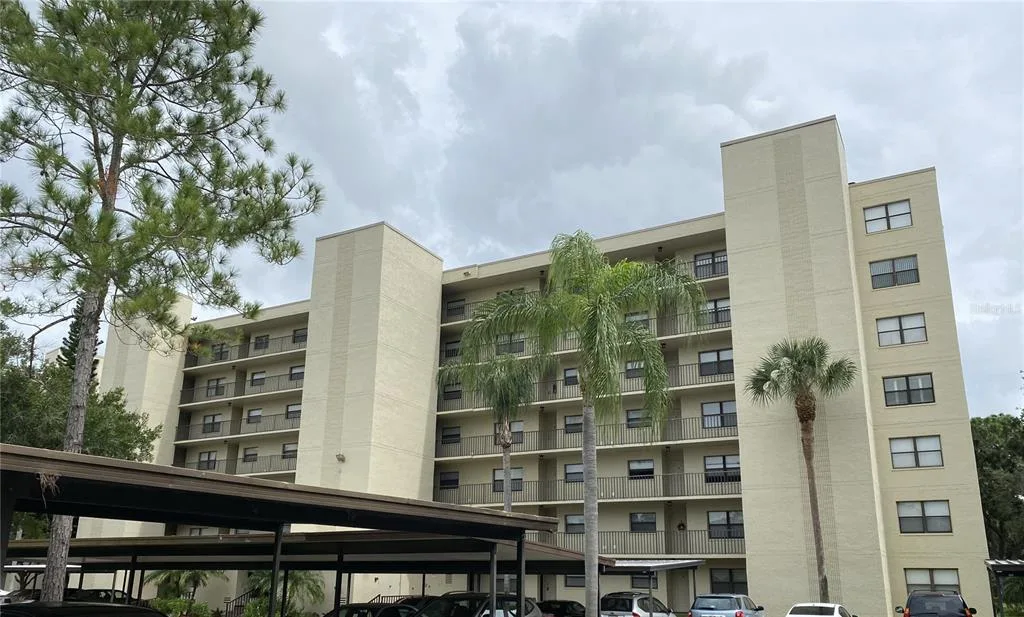 800 COVE CAY DRIVE # 5D, CLEARWATER, FL 33760
