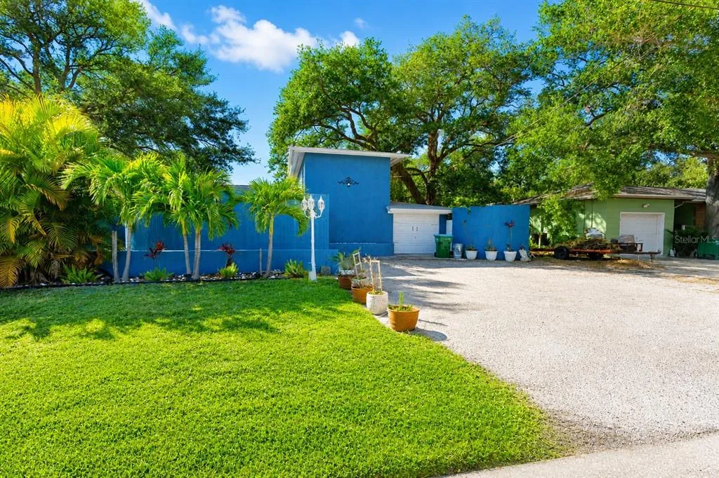 4720 WELCH CAUSEWAY, ST PETERSBURG, FL 33708
