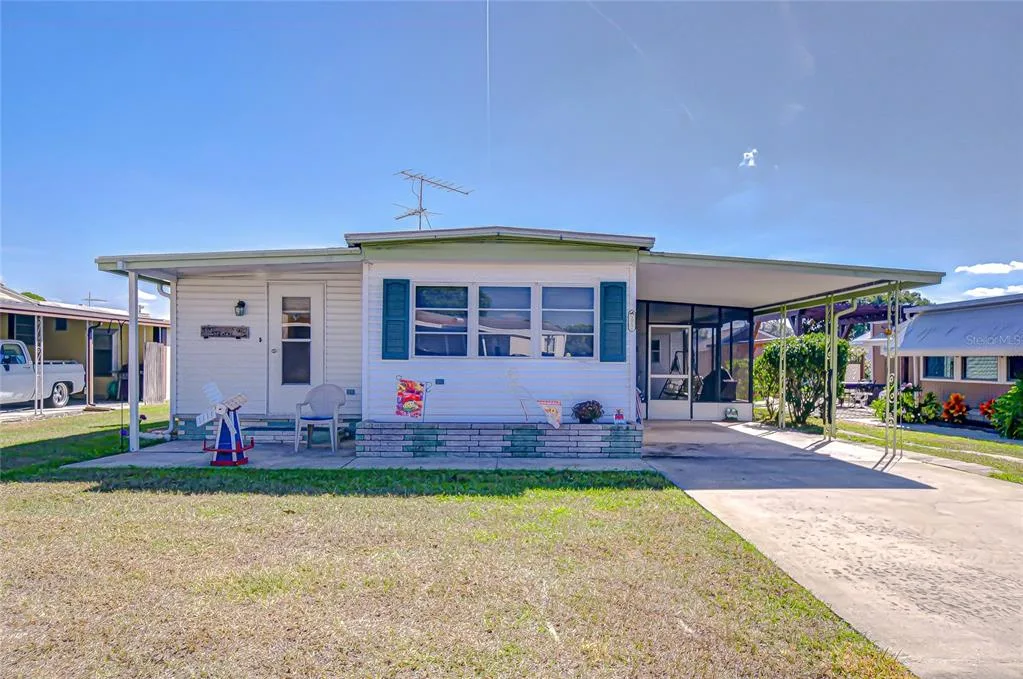 35132 ZEPHYR SHORES DRIVE, ZEPHYRHILLS, FL 33541