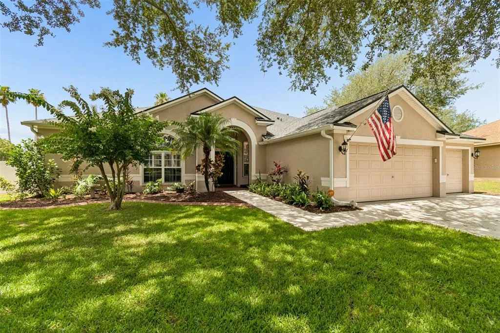 12307 BRETON OAK LANE, RIVERVIEW, FL 33569