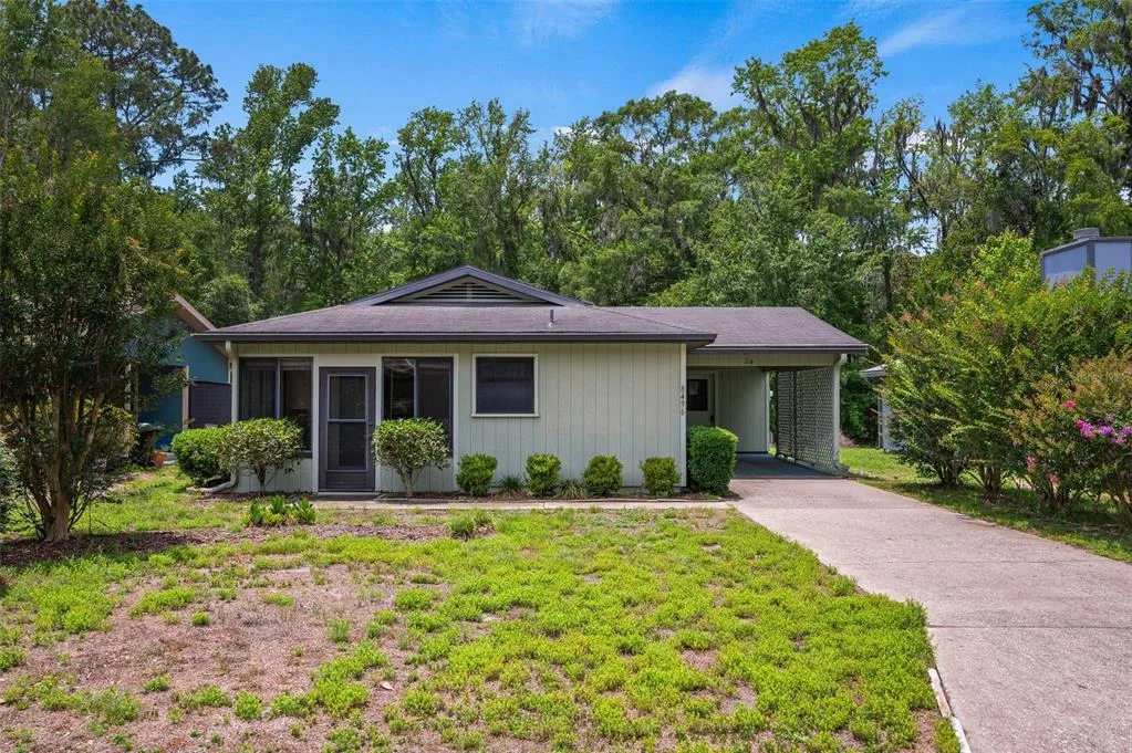 8496 NW 37TH TERRACE, GAINESVILLE, FL 32653