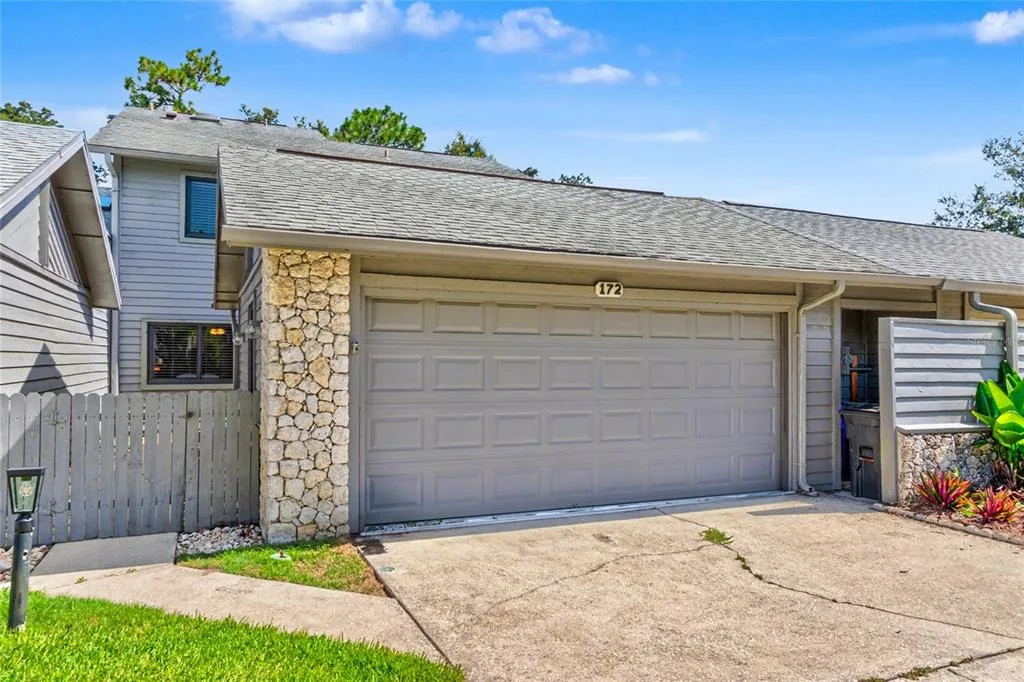 172 DEER LAKE CIRCLE, ORMOND BEACH, FL 32174