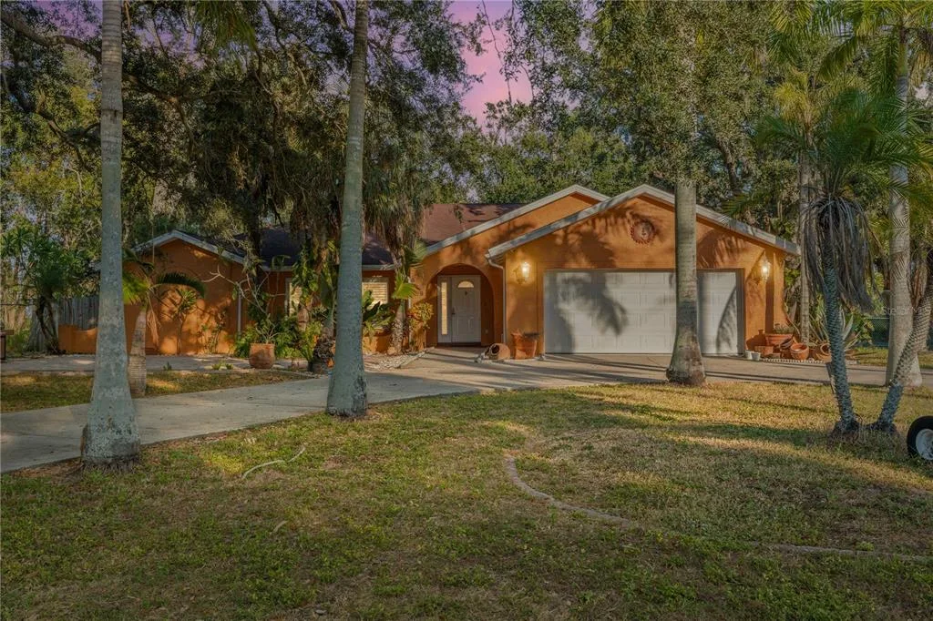 619 29TH STREET E, BRADENTON, FL 34208
