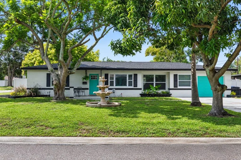 4300 28TH AVENUE N, ST PETERSBURG, FL 33713