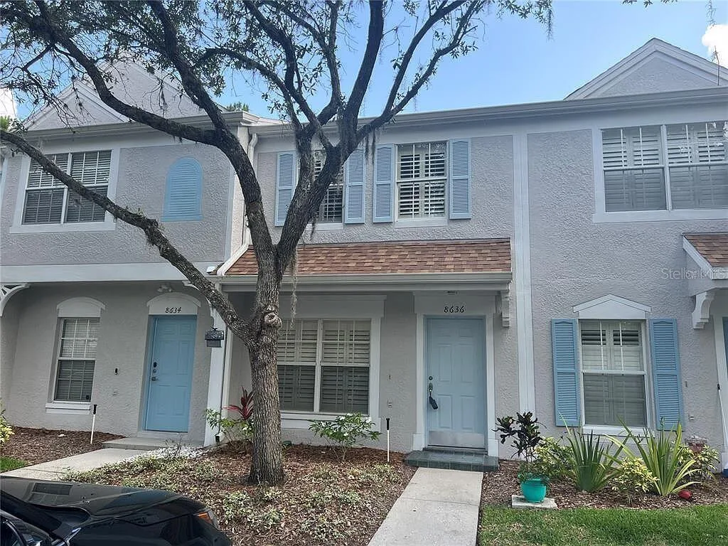 8674 HUNTERS KEY CIRCLE, TAMPA, FL 33647