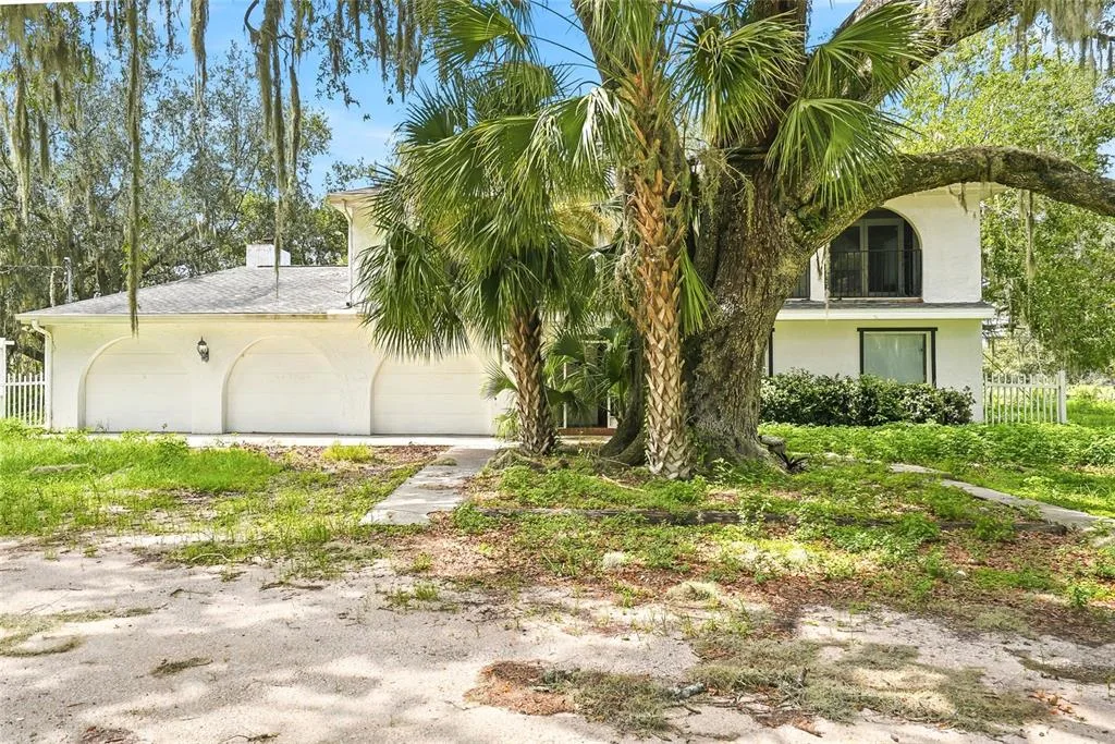 8731 LITHIA PINECREST ROAD, LITHIA, FL 33547