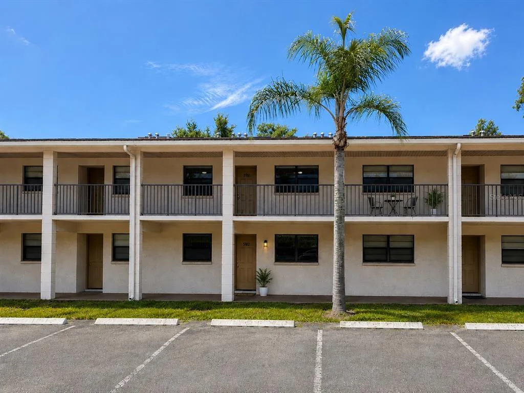 2275 62ND AVENUE N # 5202, ST PETERSBURG, FL 33713