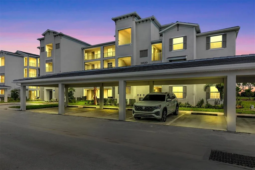 12320 WELLEN GOLF STREET # 204, VENICE, FL 34293
