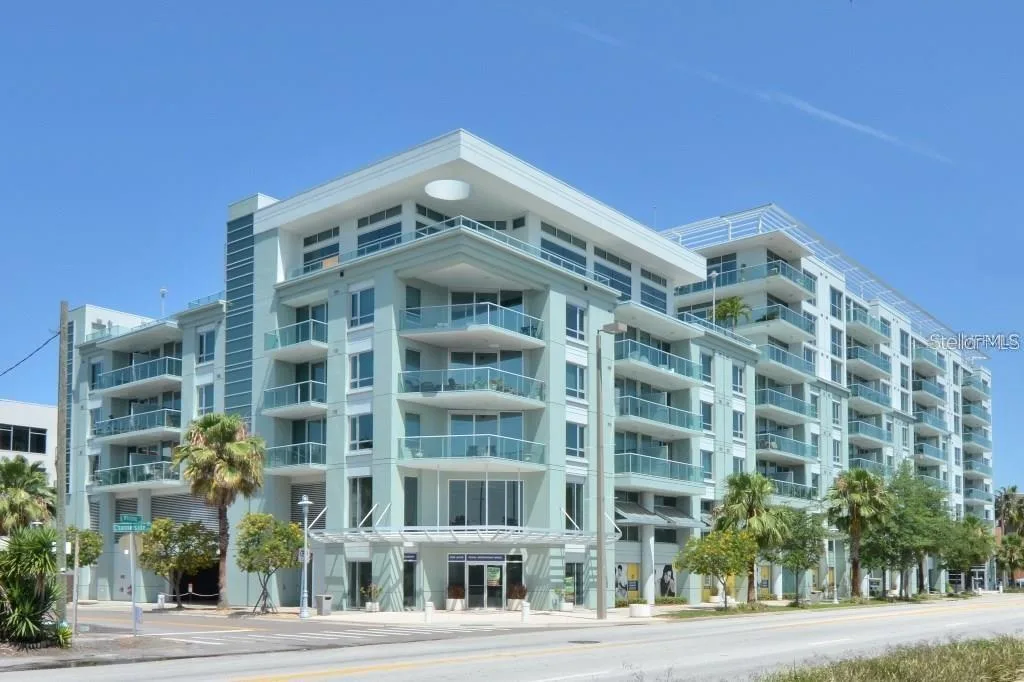 912 CHANNELSIDE DRIVE # 2505, TAMPA, FL 33602