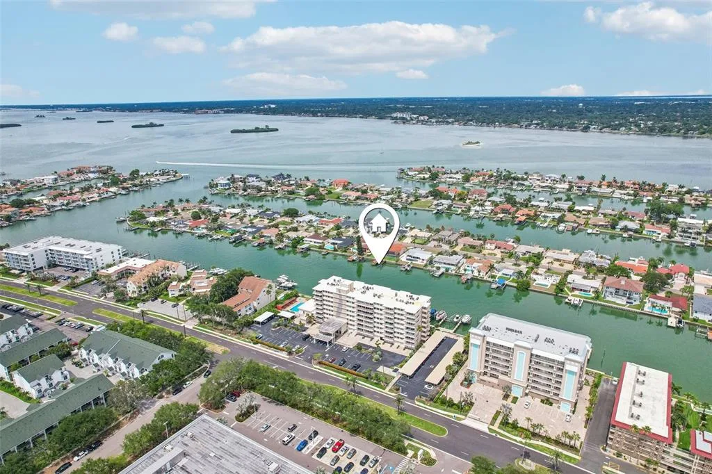 223 ISLAND WAY # 4C, CLEARWATER BEACH, FL 33767