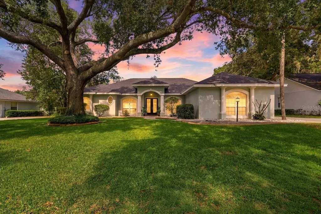 6636 ROYAL FOREST DRIVE, LAKELAND, FL 33811