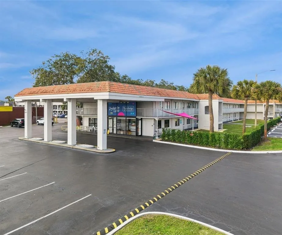 5367 W IRLO BRONSON MEMORIAL HIGHWAY # 1-204, KISSIMMEE, FL 34746