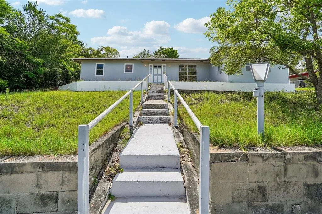 1090 EDGEHILL AVE, SPRING HILL, FL 34606