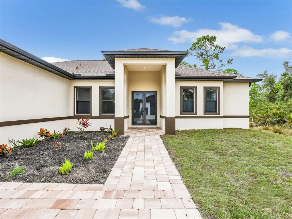 11161 CARNEGIE AVENUE, ENGLEWOOD, FL 34224