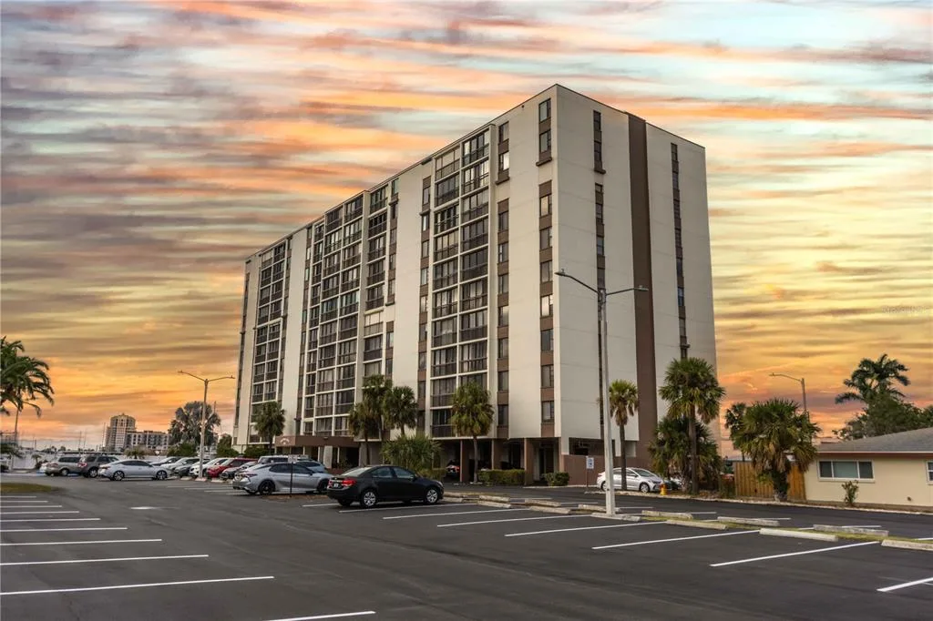 255 DOLPHIN POINT # 803, CLEARWATER BEACH, FL 33767