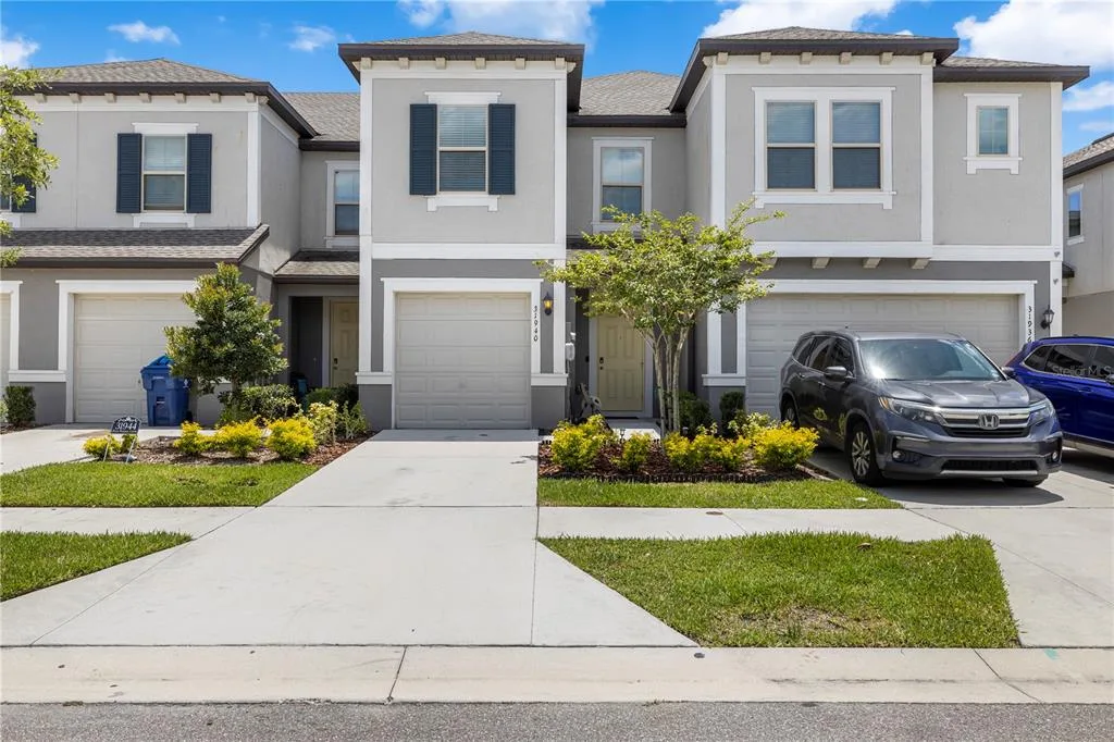 31940 BLUE PASSING LOOP, WESLEY CHAPEL, FL 33545