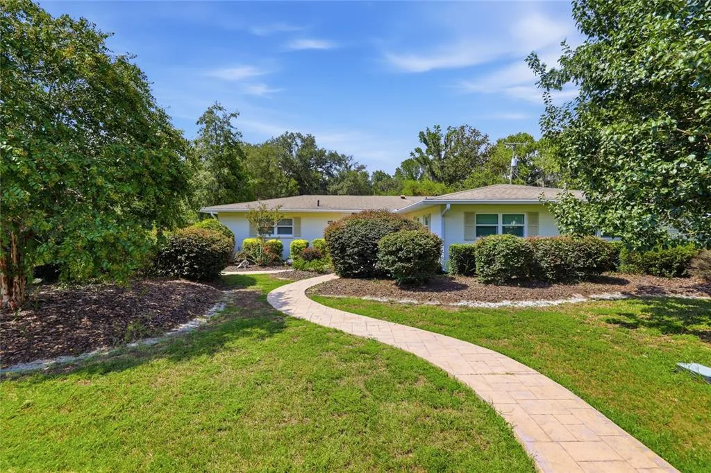 2138 NW 30TH PLACE, GAINESVILLE, FL 32605