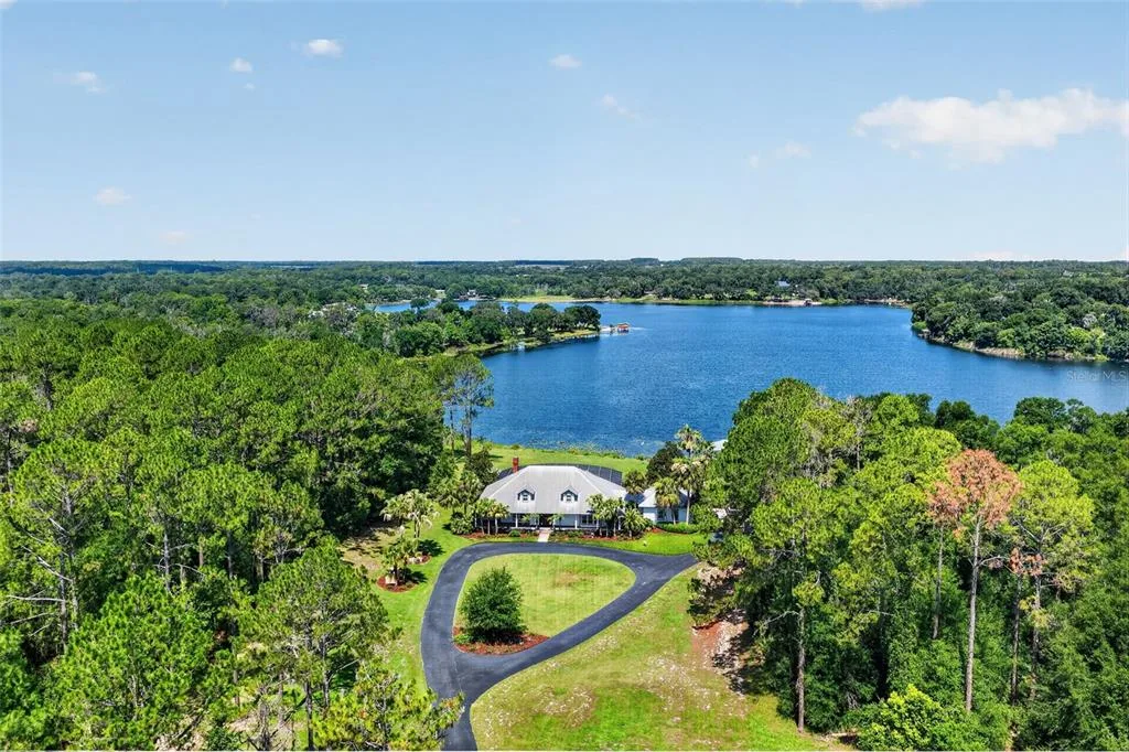 22625 LAKE SENECA ROAD, EUSTIS, FL 32736