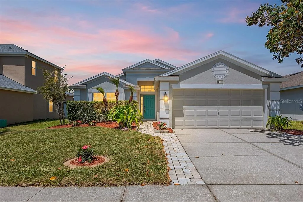 30435 ANNADALE DRIVE, WESLEY CHAPEL, FL 33545