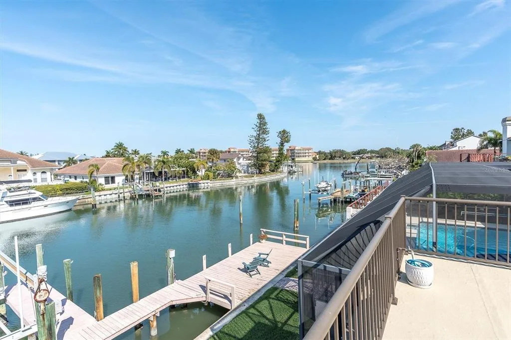 4961 61ST AVENUE S, ST PETERSBURG, FL 33715