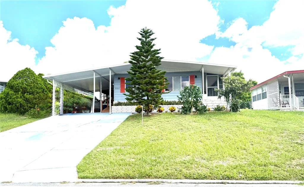 8869 HIGHPOINT BOULEVARD, BROOKSVILLE, FL 34613
