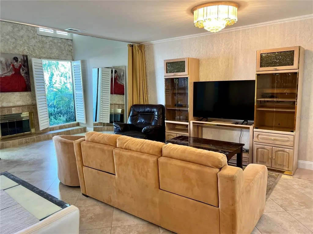 6075 GLENDALE DRIVE, BOCA RATON, FL 33433