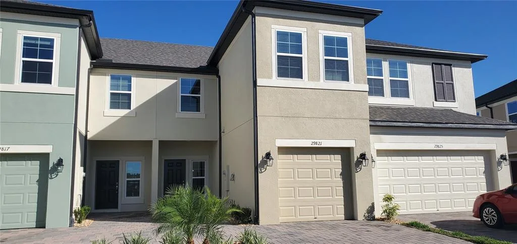29821 SOUTHWELL LANE, WESLEY CHAPEL, FL 33543