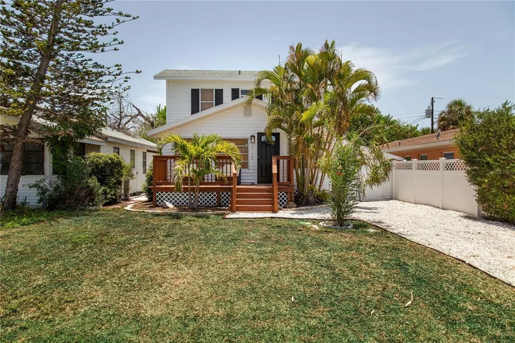 13148 3RD STREET E, MADEIRA BEACH, FL 33708