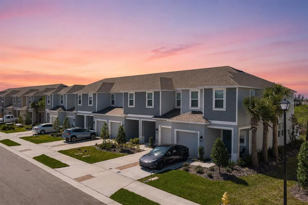 6011 WHETSTONE COURT, PALMETTO, FL 34221