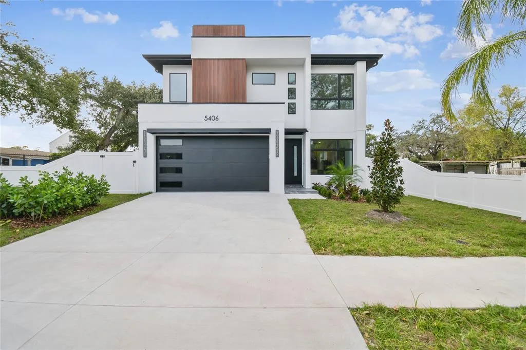 5406 N PERSHING PLACE, TAMPA, FL 33603
