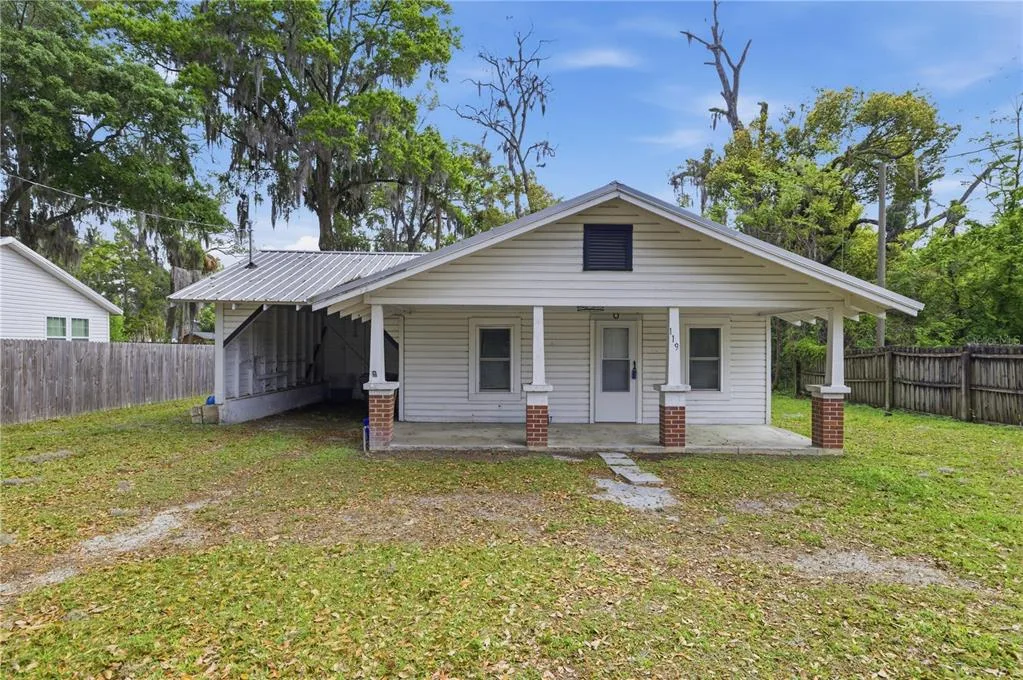 119 NE 1ST STREET, WILLISTON, FL 32696