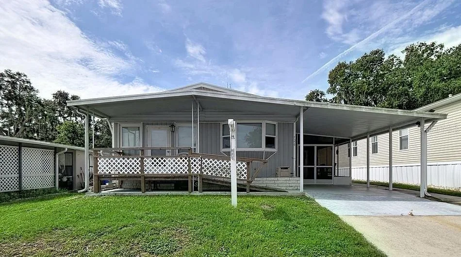 526 CASSANDRA LANE, LAKELAND, FL 33809