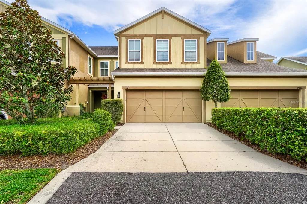 11724 CASA LAGO LANE, TAMPA, FL 33626
