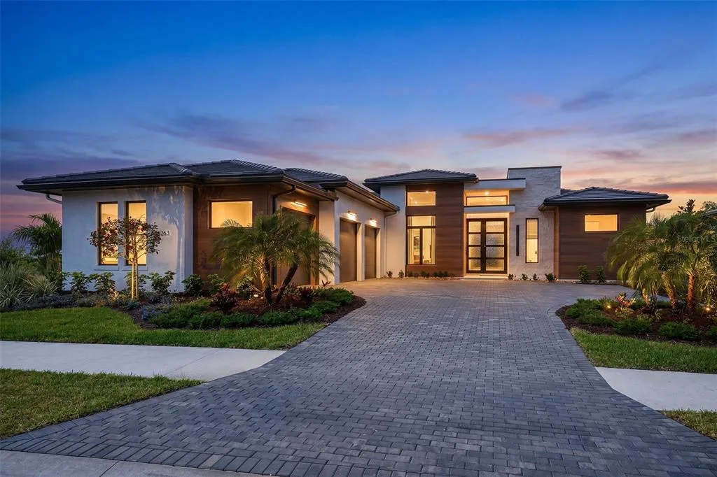 263 CRYSTAL WATERS DRIVE, SARASOTA, FL 34240