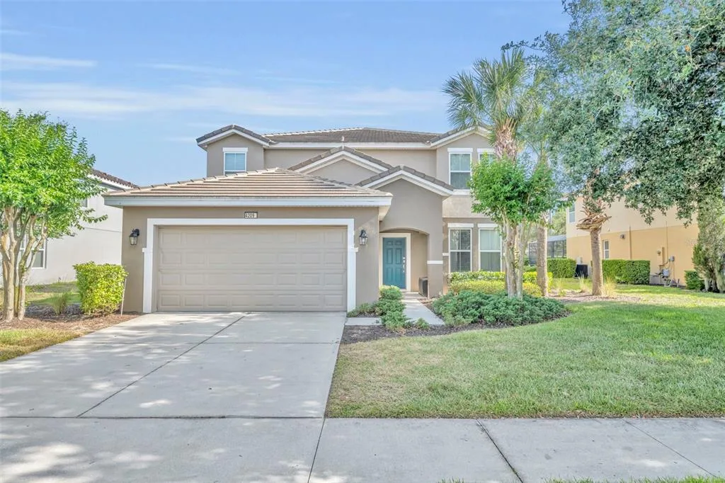 4209 OAKVIEW DRIVE, DAVENPORT, FL 33837