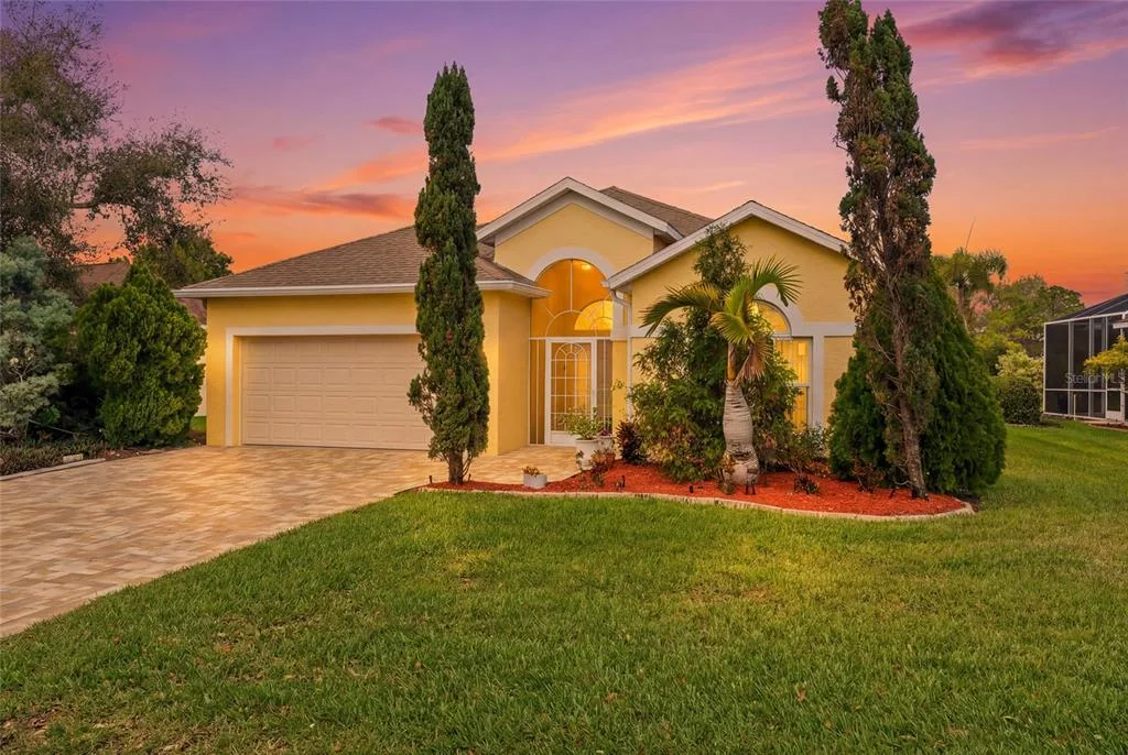 4805 50TH AVENUE W, BRADENTON, FL 34210