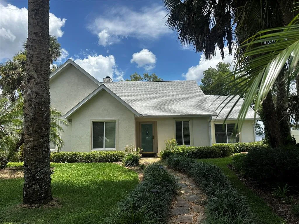 12595 SE SUNSET HARBOR ROAD, WEIRSDALE, FL 32195